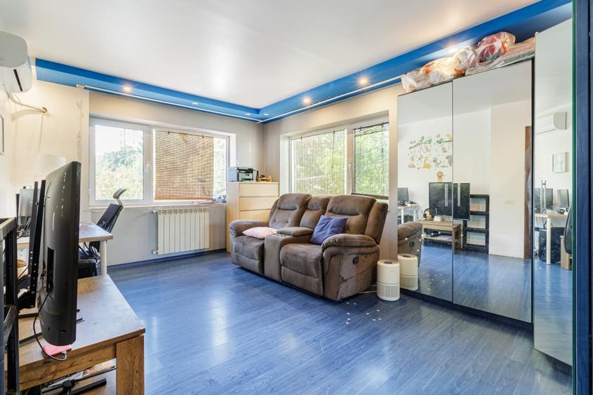 Casa cu curte | Potential pentru rezidenta sau afacere| Aparatorii Patriei - 5