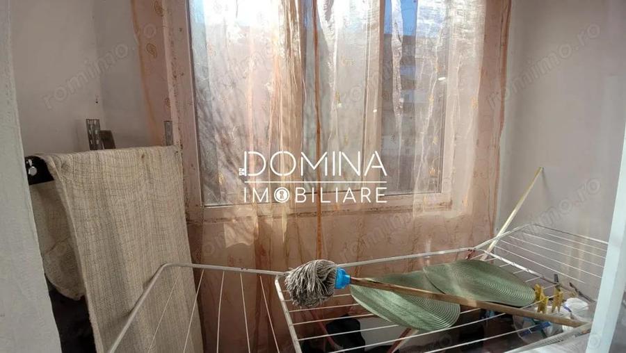 Vanzare apartament 3 camere, Targu Jiu, zona 23 August - 9