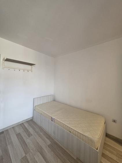 Piata Trapezului, Aleea Mizil, 5 minute metrou - 13