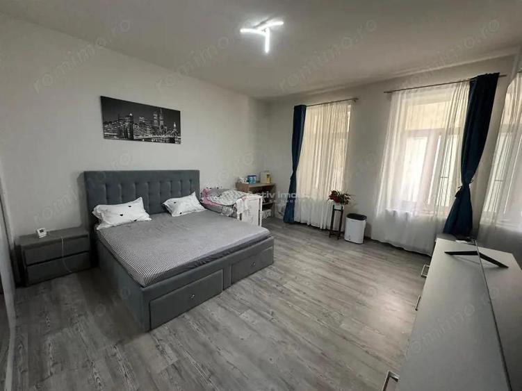 2 cam - zona Centrala - 1