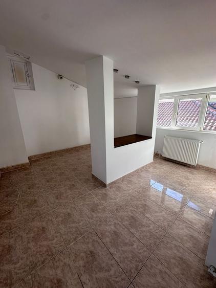 Casă de vânzare – Constanța, zona Trocadero – 199.900 € negociabil - 13