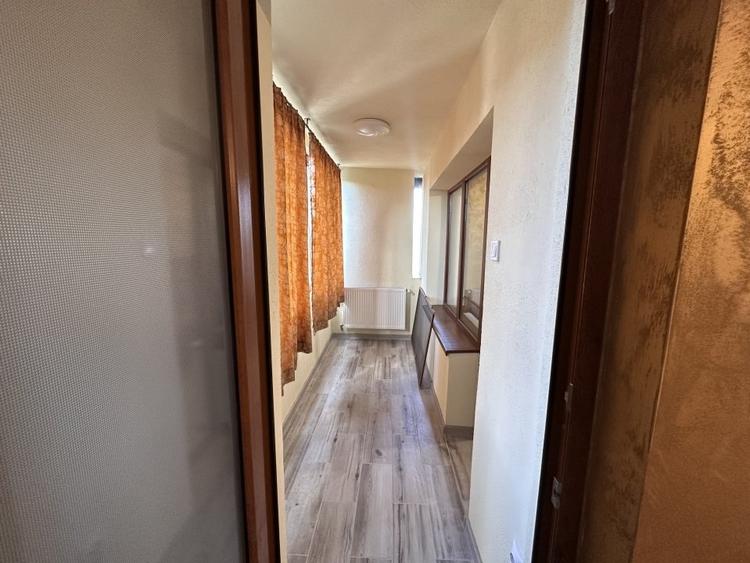 Apartament 3 camere decomandat - 1 Mai Insula, langa Facultatea de Medicina - 9