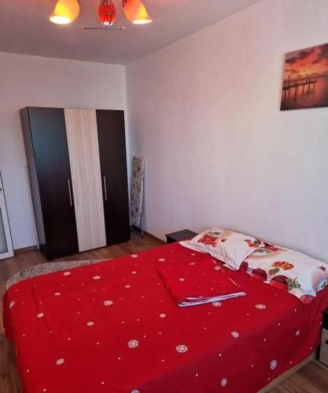 APARTAMENT 2 CAMERE DECOMANDAT CONFORT 2 ZONA CASA DE CULTURA - 1