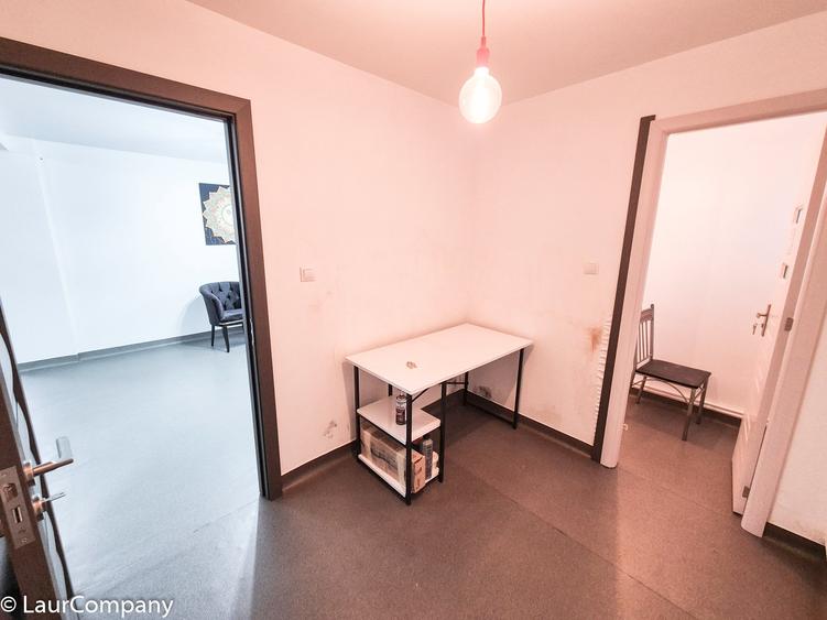 Spatiu comercial , cabinete , birouri Nord Pitesti - 12