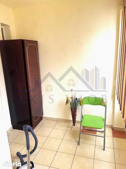 Apartament 3 camere conf 1 semidec zona Micro 3 - 5