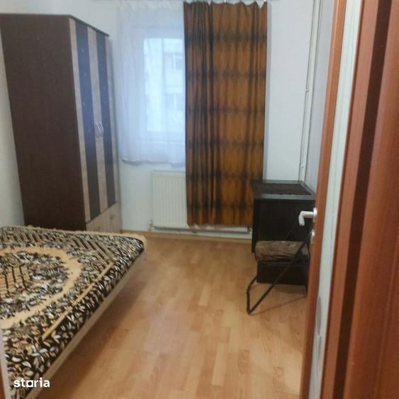 Apartament semidecomandat cu 3 camere - Mircea cel Batran - 399EUR - 1