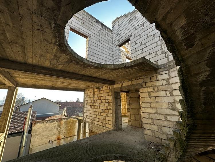 Vanzare Casa individuala D+P+E la ROSU cu 517 mp utili Teren 1100 mp d=19 Alba - 13