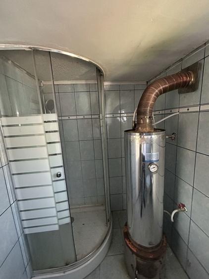 Se vinde casa in com.Cocu, jud. Arges, la doar 2 km de Primaria Cocu, suprafata teren- 500 mp!! - 1