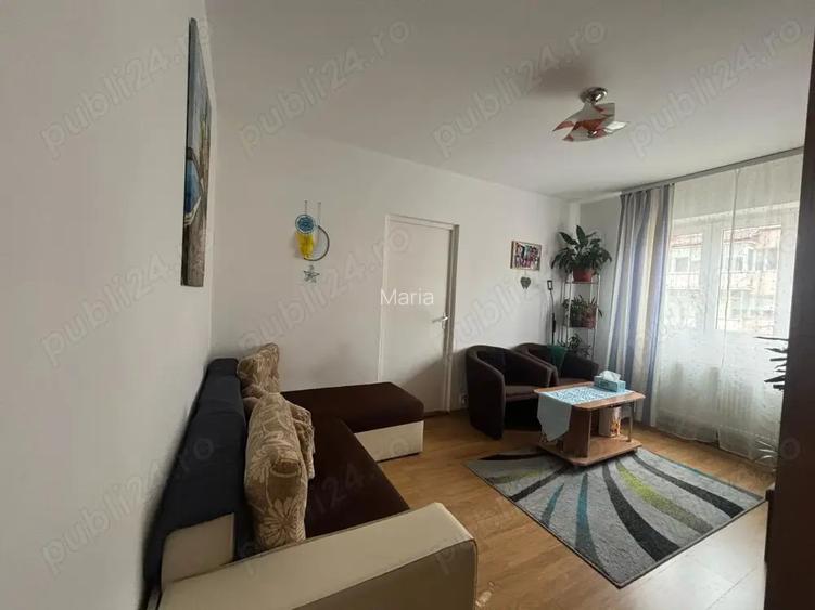 Vand apartament 2 camere Nicolae Iorga, etaj intermediar