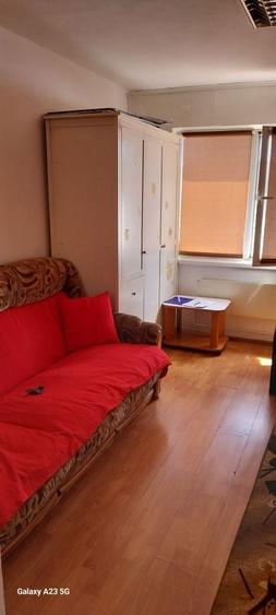 Inchiriez garsoniera - 5