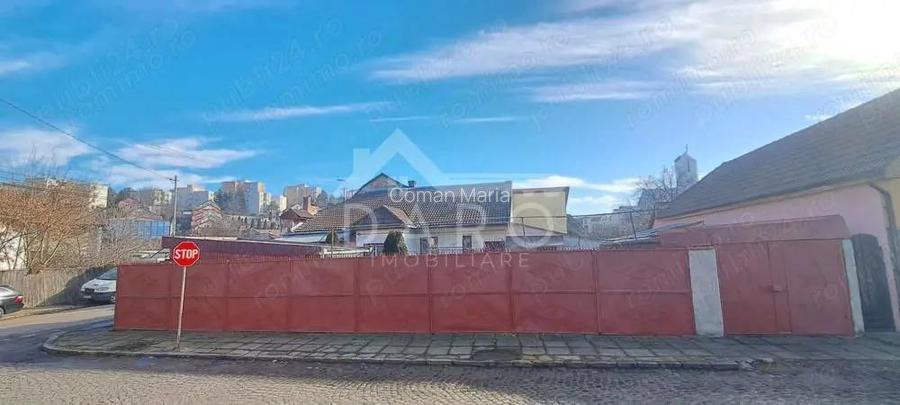 ? Proprietate cu poten?ial reziden?ial ?i comercial zona centrala