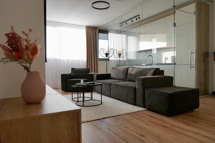 ISHO, Vedere panoramica, in vecinatatea Universitatii de Medicina - 9