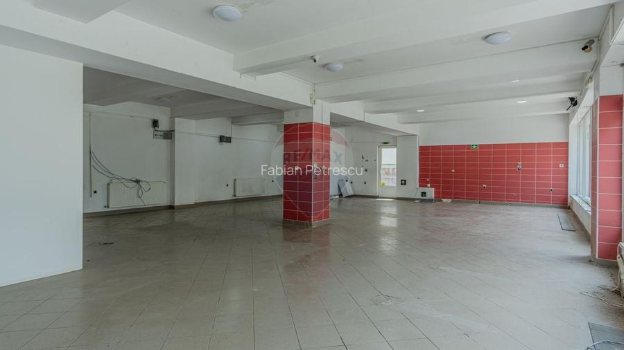 Spațiu comercial, 125 mp în Central