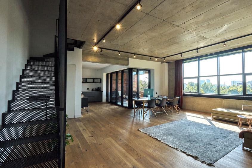 Apartament cu 4 camere în Floreasca