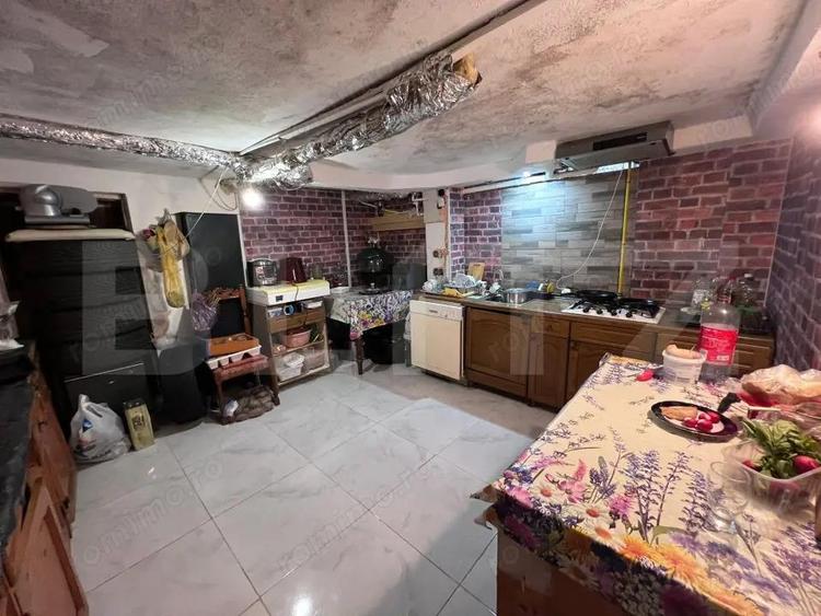 Casa tip duplex 272 mp utili, 9 camere - 11