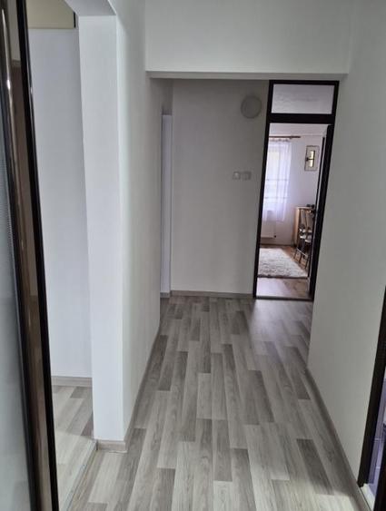 Apartament cu 3 camere Intre Lacuri decomandat 66 mp - 7