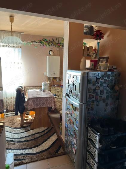 Apartament renovat semi-decomandat - 9