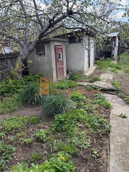 Casa tip parter - 4 camere decomandata zona Micro 5 - 10