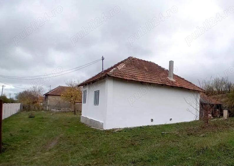 Vand urgent casa la ?ara - 1