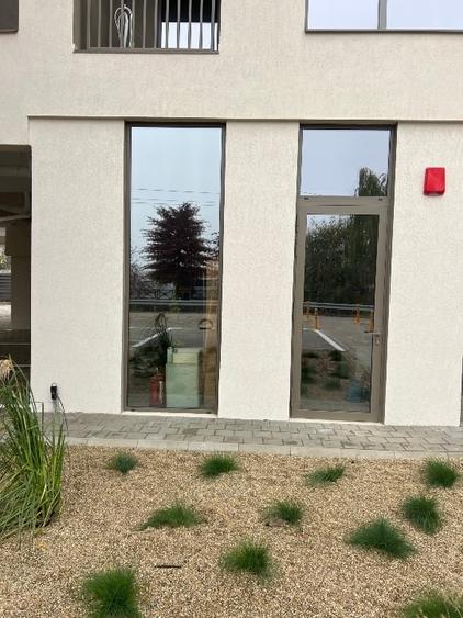 Spatiu comercial  Otopeni - 2