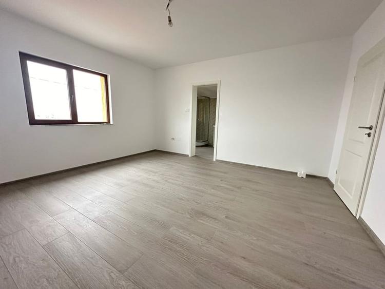 Duplex spatios Dumbravita, 5 camere, 125 mp utili, 353 mp teren - 4