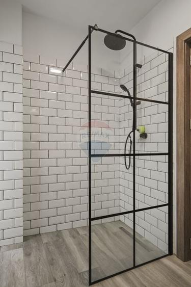 Casă / Vilă cu 4 camere de vânzare - 8