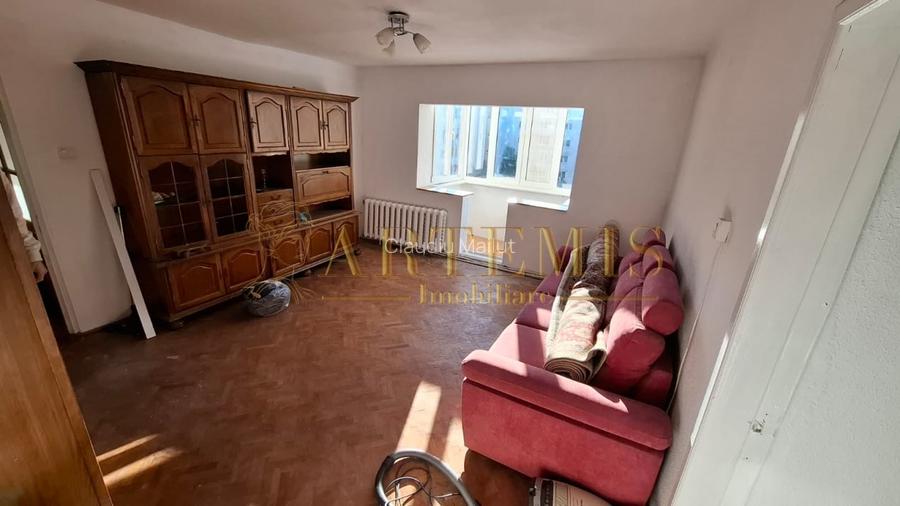 Apartament de 2 camere, 50mp., zona Decebal Apartament de 2 camere, 50mp., zona Decebal