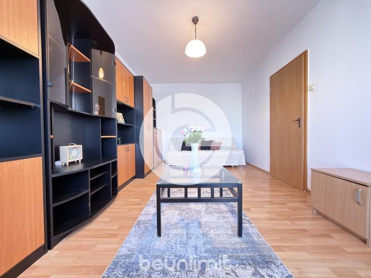 Apartament 2 camere decomandat – transformat in 3 - Etaj 10/10 - Vedere superba - 1