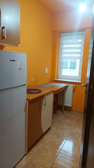 De Vanzare Garsoniera Confort Sporit in bloc de apartamente George Enescu - 3