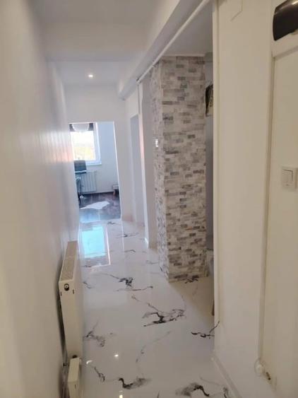 Apartament de vanzare - 3