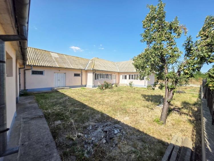 Casa de vanzare in Delta Dunarii - Tulcea, Jurilovca - 236mp utili, teren 5508mp - 2