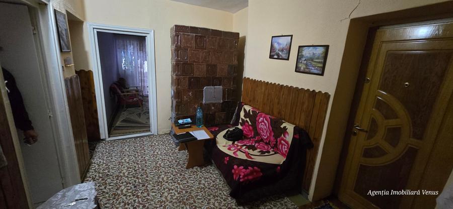 Apartament 4 camere zona Peco Cristal, str.Savenilor - 3