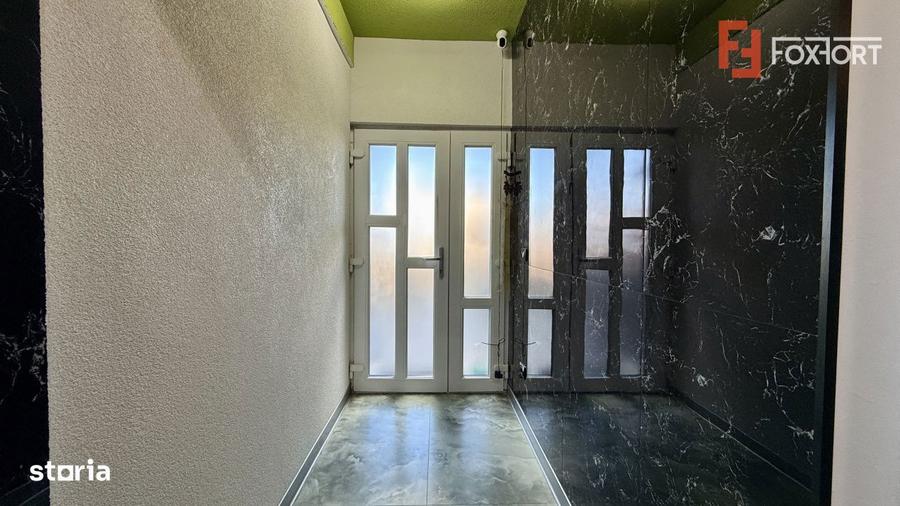 Duplex deosebit de vanzare, 4 camere, zona linistita - Mosnita Veche - 1