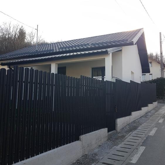 Casă de vânzare la 4, 5 km de Ramnicu Vâlcea  - 1