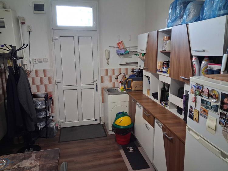 Proprietar, vand apartament cu 1 camera, acte la zi, zona Elisabetin - 7