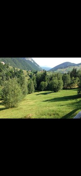 De vanzare 1000mp sat Pestera , comuna Moieciu - 4