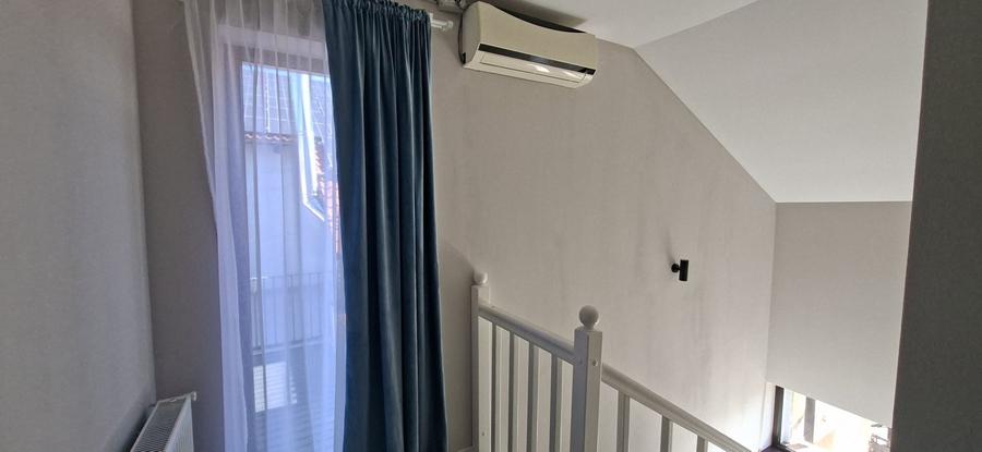 Duplex cu 4 camere cu Canalizare în Dumbrăvița