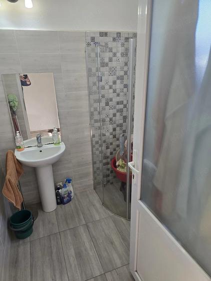 Casă cu 3 camere cu Teren 1800 Mp în Drăgoiești