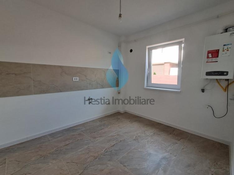 Apartament cu 3 camere decomandat în Păcurari