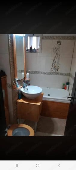 Apartament cu 3 camere decomandat în Doamna Ghica
