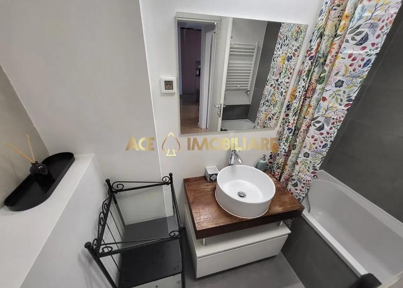 Apartament cu 2 camere semidecomandat, mobilat în Domenii