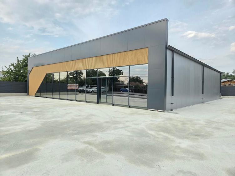 Spațiu comercial, în Central
