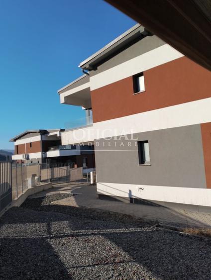 Casa tip duplex | 2 Parcari | Magnoliei | Floresti - 1