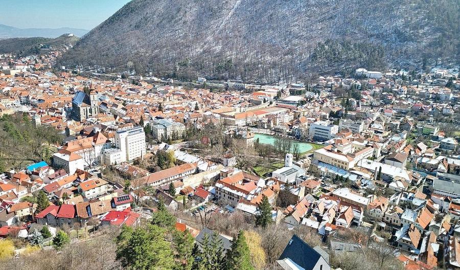 Cladire Ultracentral, multifunctionala - 30