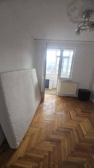 Apartament 3 camere Calea Romanului et.3 - 8