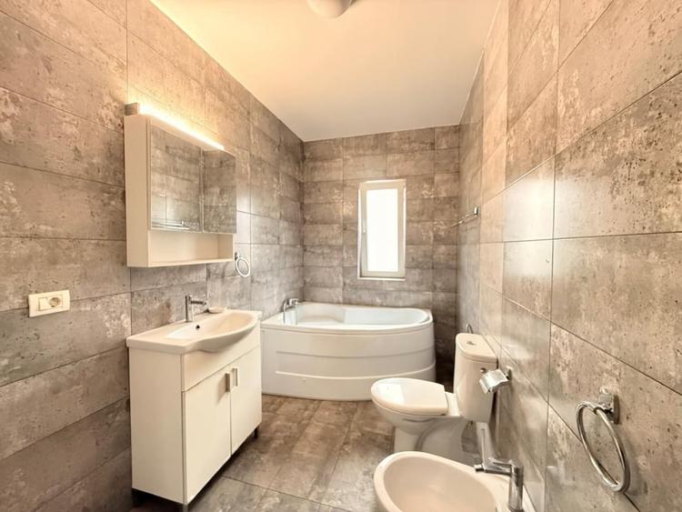 Casă individuală de vânzare în Săcălaz, suprafata totala 221 mp - 12