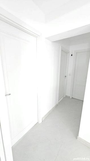 102mp din care: 54 mp este livingul iar 48 mp doua dormitoare si cele doua bai. Pret 119.900 Euro - 4