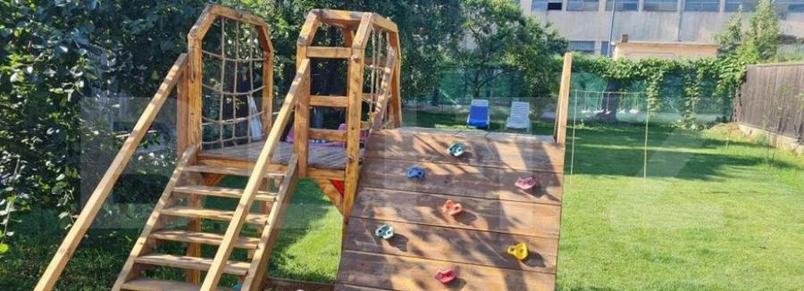 Casa individuala rezidentiala sau spatiu comercial, 6 camere - 5