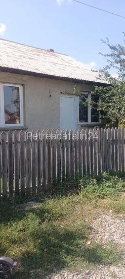 Casă de vânzare 4 camere Casă de vânzare 4 camere