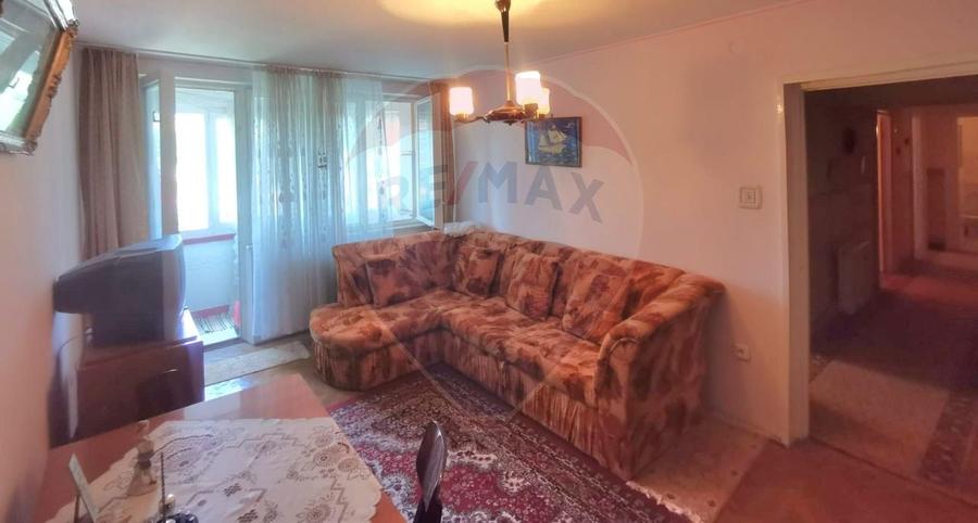 Apartament 3 camere Deva, jud. Hunedoara - 1